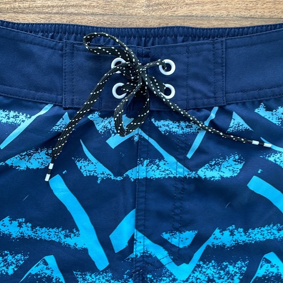 🩷Sale🩷Men’s Lined Reebok Bathing Suit Board Shorts - NWOT - Medium - Picture 3 of 5